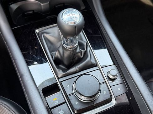 Used 2026 MAZDA MAZDA3 2.5 S Hatchback w/ Premium Pkg image 16