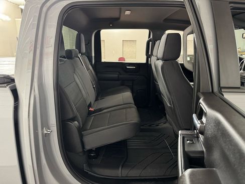 Used 2025 Chevrolet Silverado 2500 Custom w/ Custom Value Package image 33