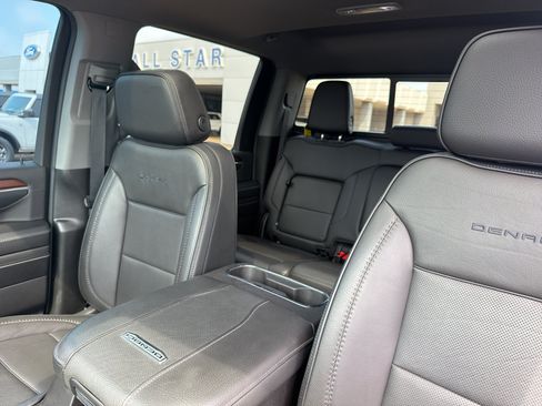 Used 2024 GMC Sierra 2500 Denali w/ Denali Reserve Package AWD/4WD image 28
