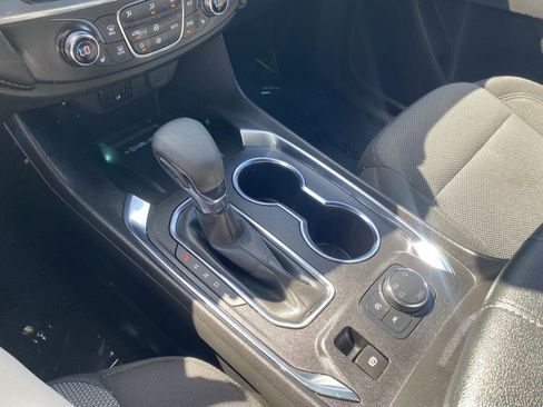 Used 2023 Chevrolet Traverse LT w/ LPO, Floor Liner Package image 24