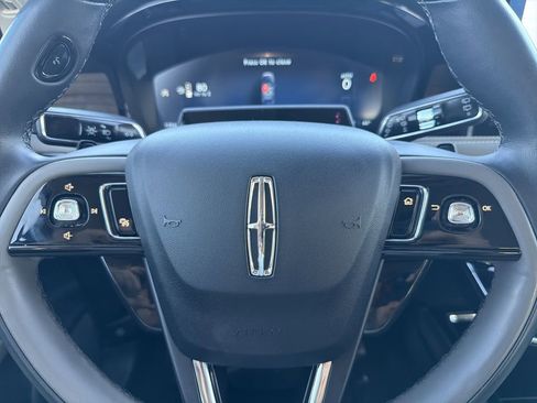 Used 2023 Lincoln Corsair Reserve w/ Equipment Group 202A image 30