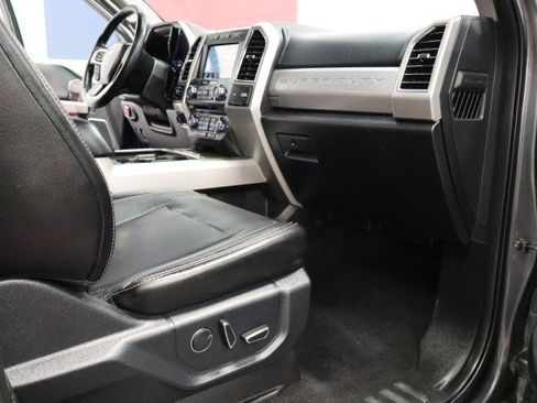 Used 2018 Ford F250 Lariat w/ Lariat Ultimate Package AWD/4WD image 71