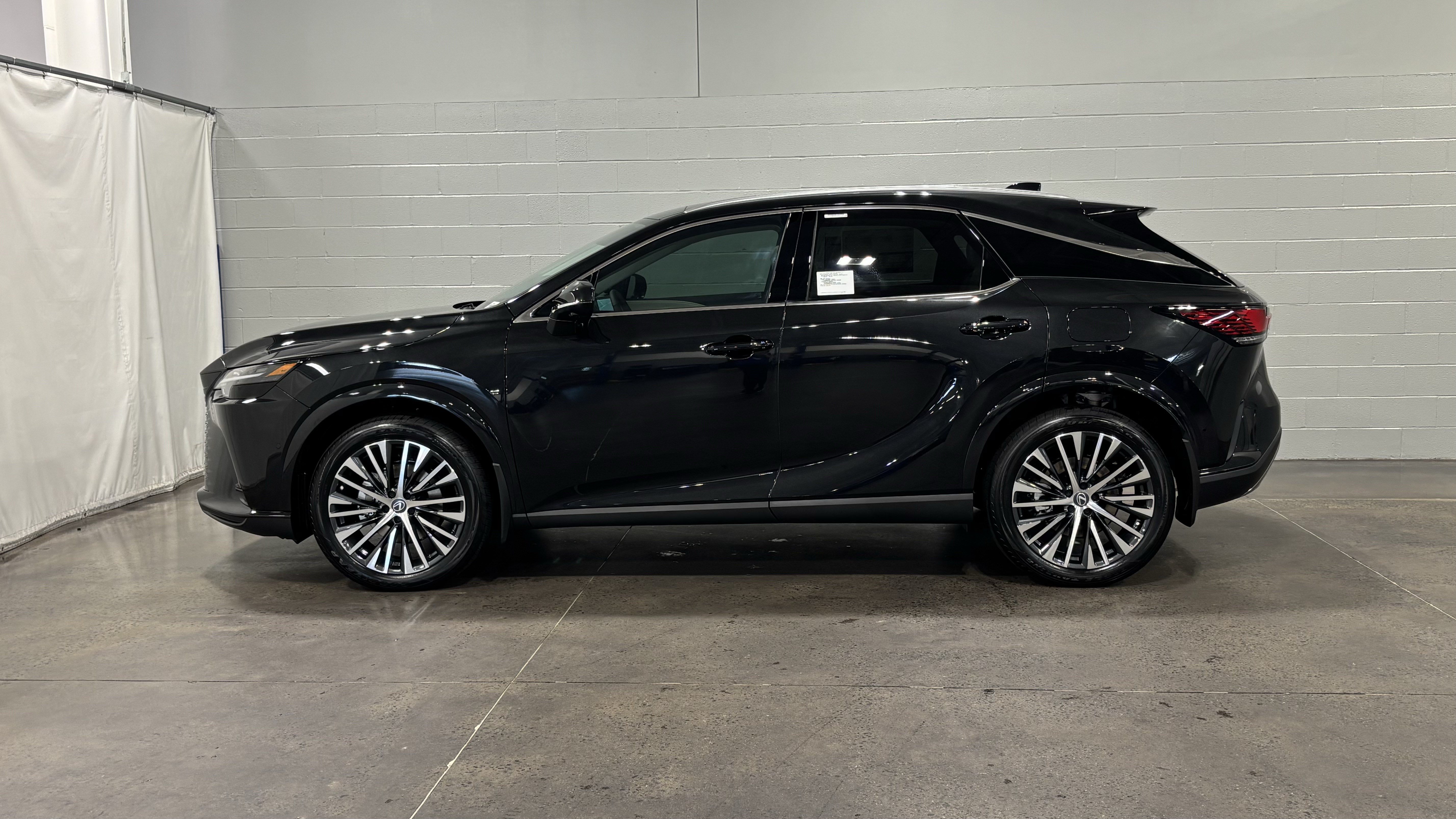 New 2026 Lexus RX 350h AWD/4WD image 10