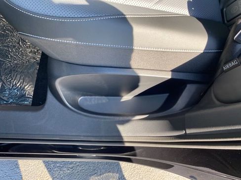 New 2025 Volkswagen Tiguan SE AWD/4WD image 61