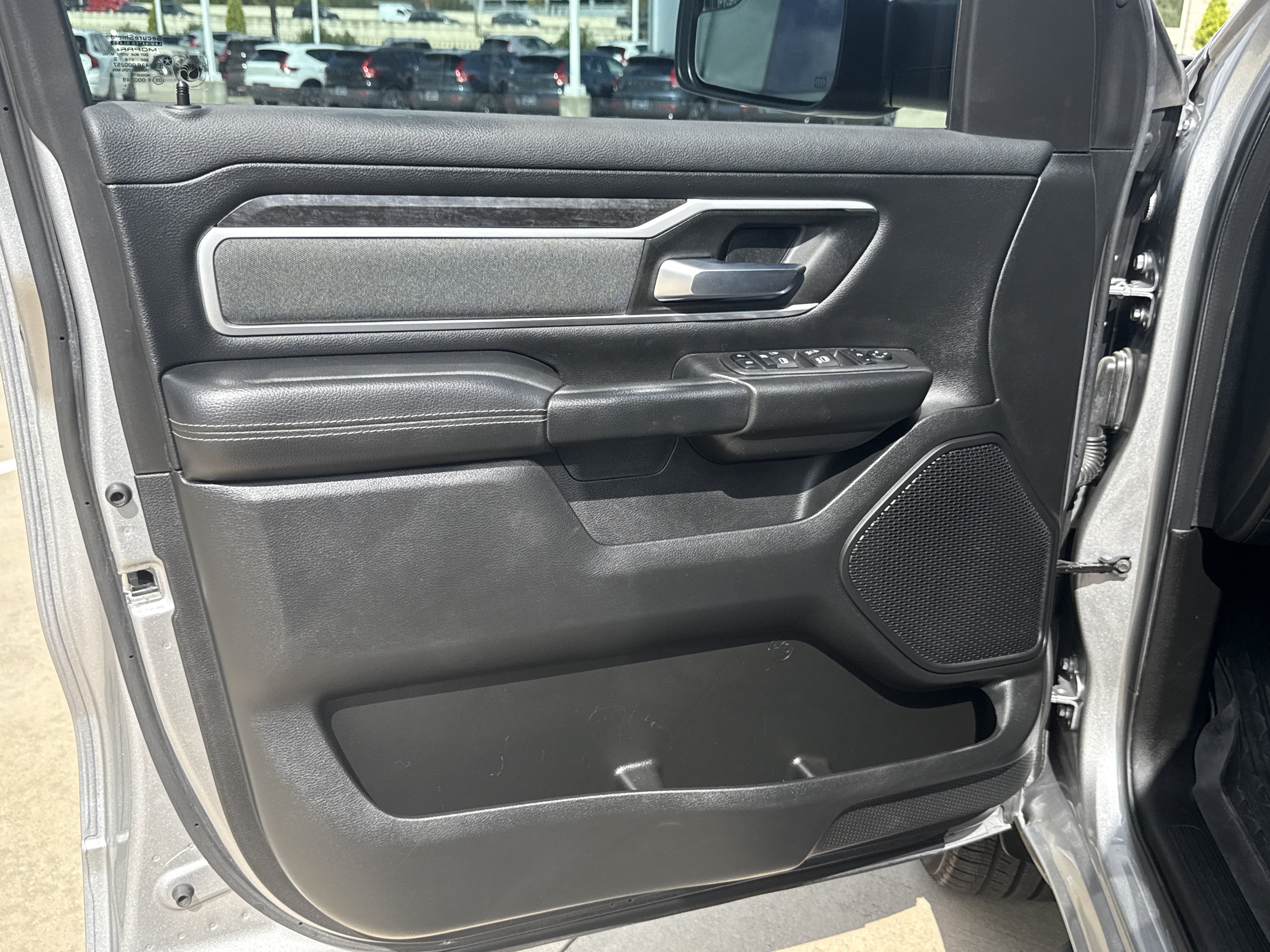 Used 2022 RAM 1500 Lone Star AWD/4WD image 10
