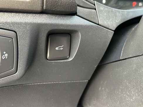 Used 2020 Ford Fusion S FWD image 38