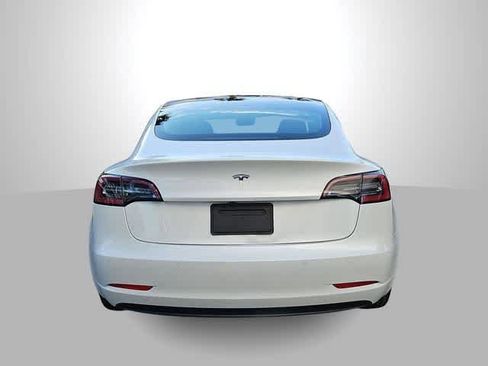 Used 2019 Tesla Model 3 Standard Range Plus image 7