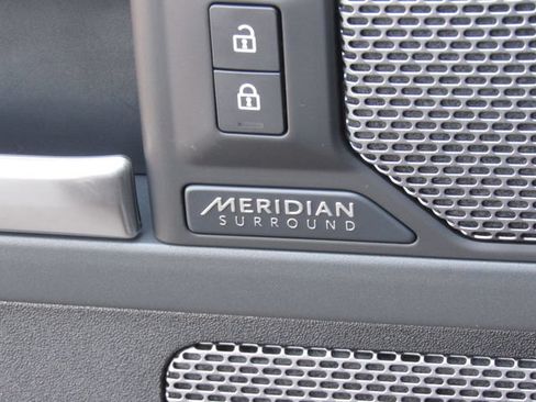 Used 2022 Land Rover Defender 90 X-Dynamic HSE AWD/4WD image 31