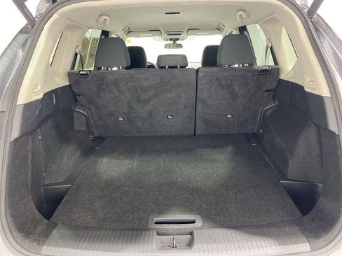 Used 2024 Nissan Rogue SV image 20