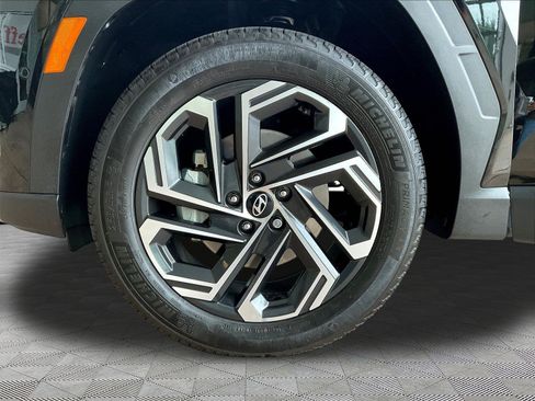 Used 2025 Hyundai Tucson Limited AWD/4WD image 31