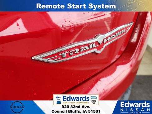 Used 2018 Jeep Compass Trailhawk w/ Leather Interior Group AWD/4WD image 9