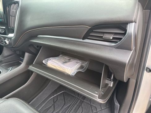 Used 2019 Chevrolet Traverse Premier w/ Redline Edition image 62