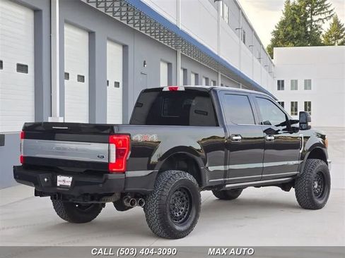Used 2019 Ford F350 Limited image 8
