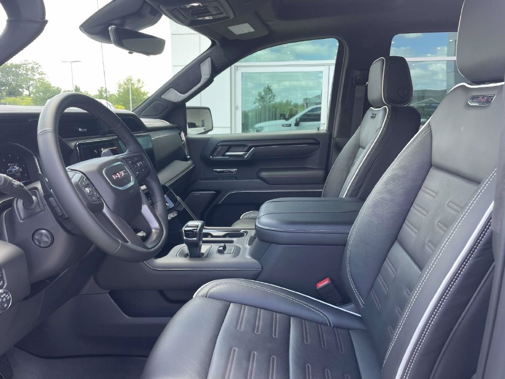Used 2025 GMC Sierra 1500 AT4X AWD/4WD image 14