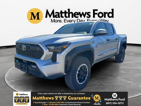 Used 2024 Toyota Tacoma TRD Off-Road AWD/4WD image 1