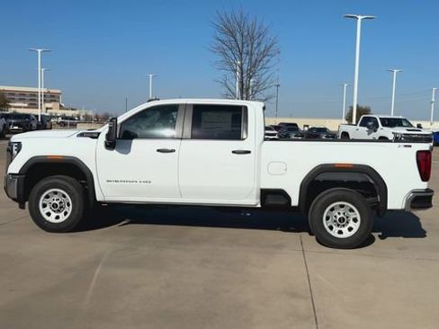 New 2026 GMC Sierra 3500 SLT w/ SLT Convenience Package image 6