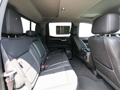 Used 2024 GMC Sierra 1500 Denali AWD/4WD image 24