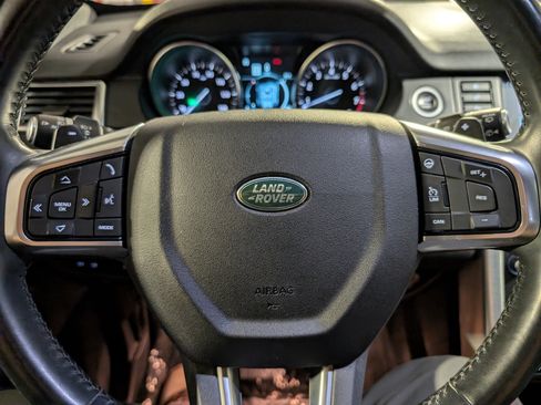 Used 2018 Land Rover Discovery Sport HSE AWD/4WD image 25