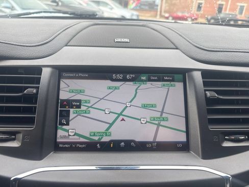 Used 2015 Lincoln MKS AWD w/ Equipment Group 101A image 31