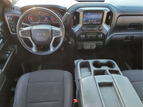 Used 2019 Chevrolet Silverado 1500 LT Trail Boss w/ Bed Protection Package image 27