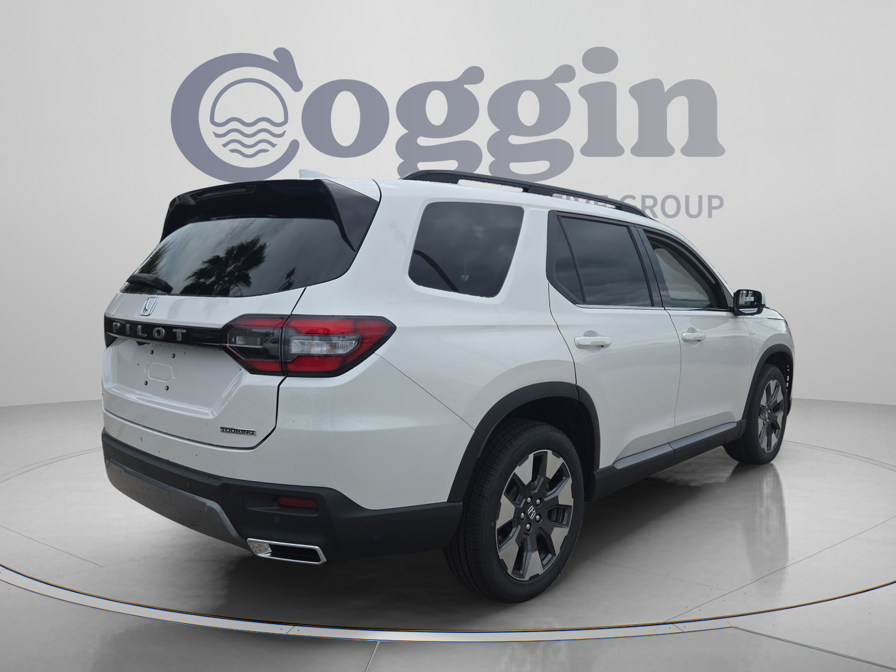 New 2026 Honda Pilot Touring image 5