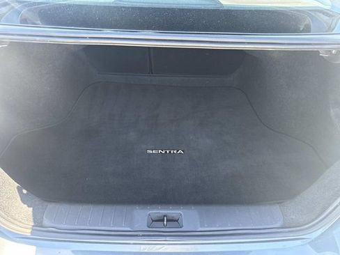 Used 2024 Nissan Sentra SV FWD image 7
