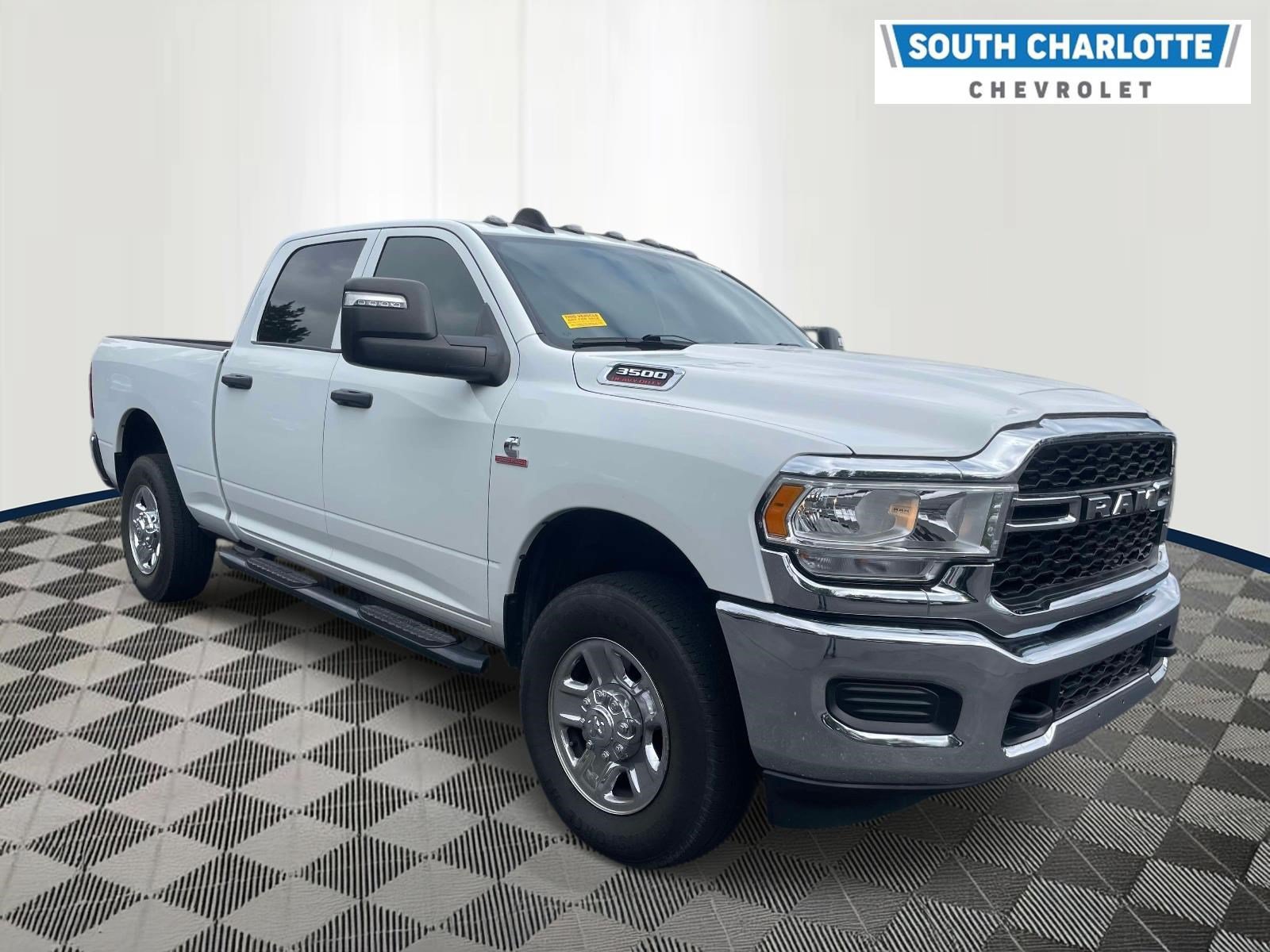 Used 2023 RAM 3500 Tradesman AWD/4WD image 3