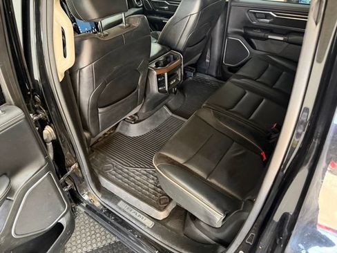 Used 2022 RAM 1500 Laramie AWD/4WD image 29