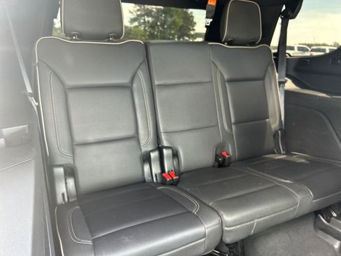 Used 2023 Chevrolet Tahoe Premier image 22