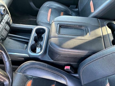 Used 2019 GMC Sierra 1500 AT4 w/ AT4 Premium Package image 18