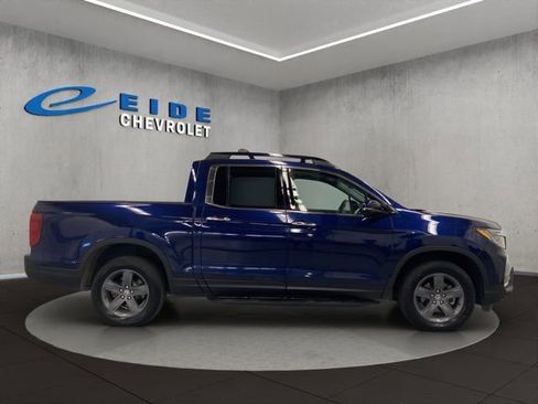 Used 2023 Honda Ridgeline RTL-E image 2