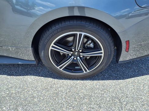 Used 2024 Ford Mustang Coupe image 20