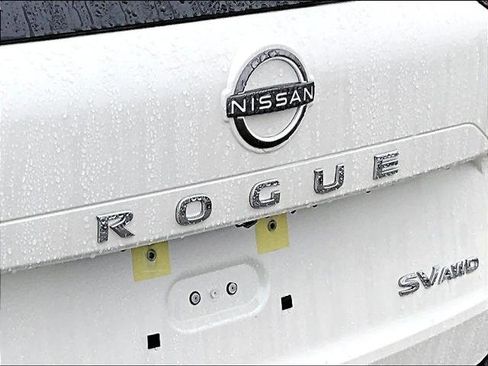 Certified 2023 Nissan Rogue SV image 26