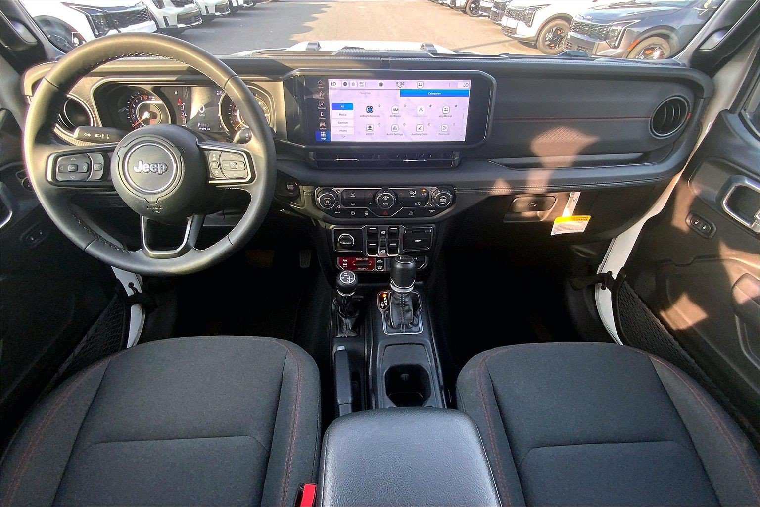 Used 2026 Jeep Gladiator Rubicon w/ Steel Power Dome Hood Package AWD/4WD image 19
