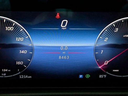 Certified 2025 Mercedes-Benz GLB 250 image 11