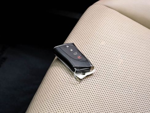 Used 2019 Lexus ES 350 w/ Premium Package image 55