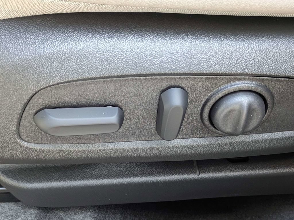 New 2026 Buick Envista Avenir FWD image 21