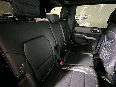 Used 2023 Ford Bronco Badlands AWD/4WD image 22