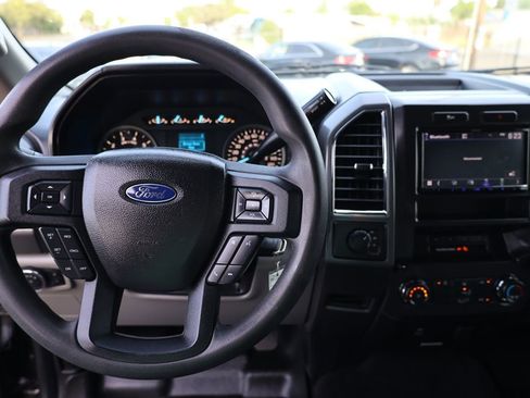 Used 2016 Ford F150 XLT image 22