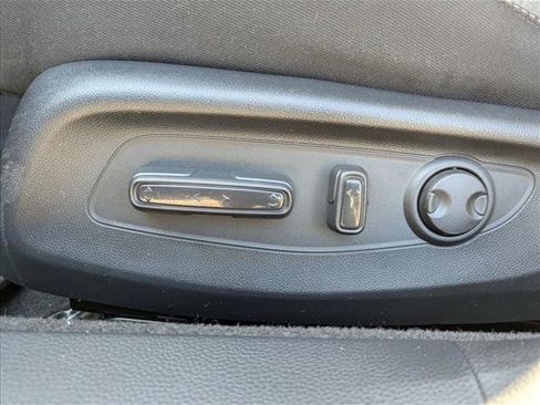Used 2023 Honda Accord EX image 10