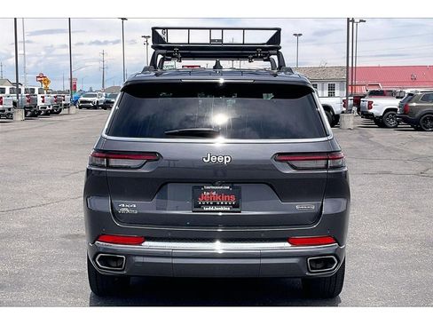 Used 2024 Jeep Grand Cherokee L Overland w/ Advanced Protech Group III AWD/4WD image 4