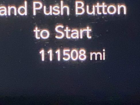 Used 2018 Chrysler Pacifica Limited FWD image 18