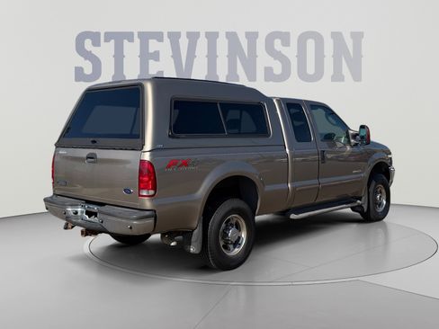 Used 2004 Ford F250 Lariat AWD/4WD image 5