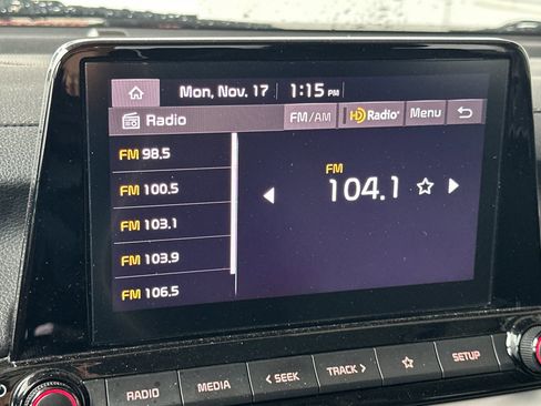 Used 2023 Kia Forte LXS image 17