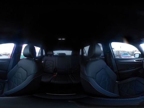 Used 2025 Volkswagen Atlas Cross Sport SE image 42