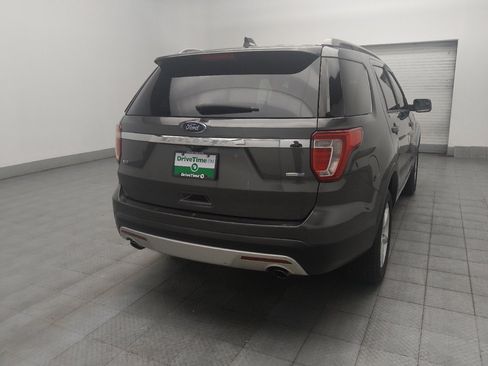 Used 2016 Ford Explorer XLT w/ Equipment Group 202A AWD/4WD image 9