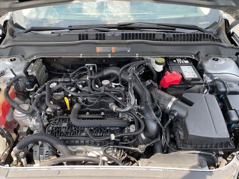 Used 2020 Ford Fusion SEL FWD image 27
