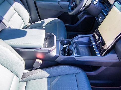 New 2026 GMC Terrain AT4 w/ Technology Package II AWD/4WD image 60
