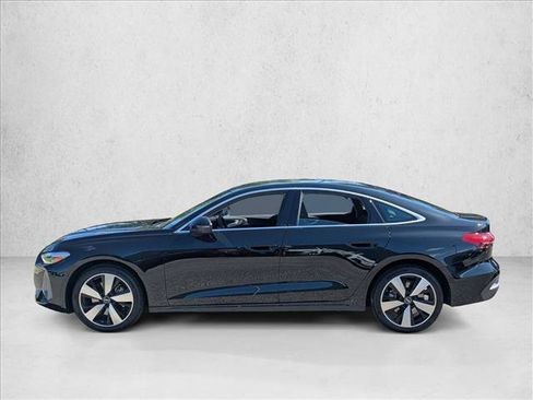 Used 2025 Audi A5 2.0T Premium w/ Convenience Package AWD/4WD image 9