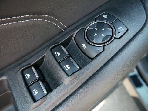 Certified 2024 Ford Edge Titanium image 10